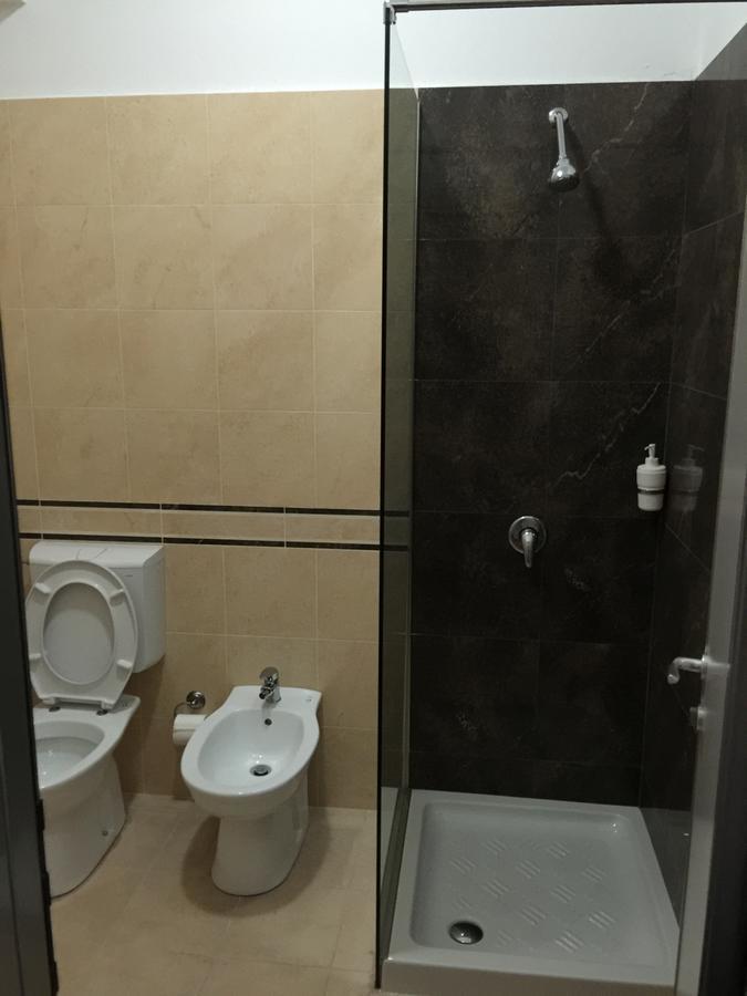 Herges Hotel Durres Bagian luar foto